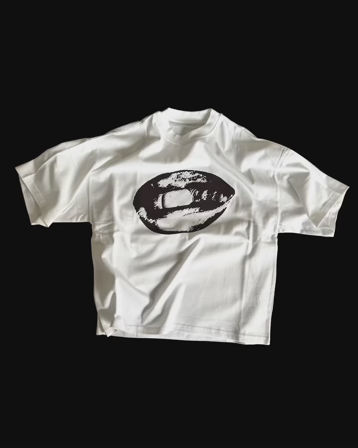 Le M T-shirt