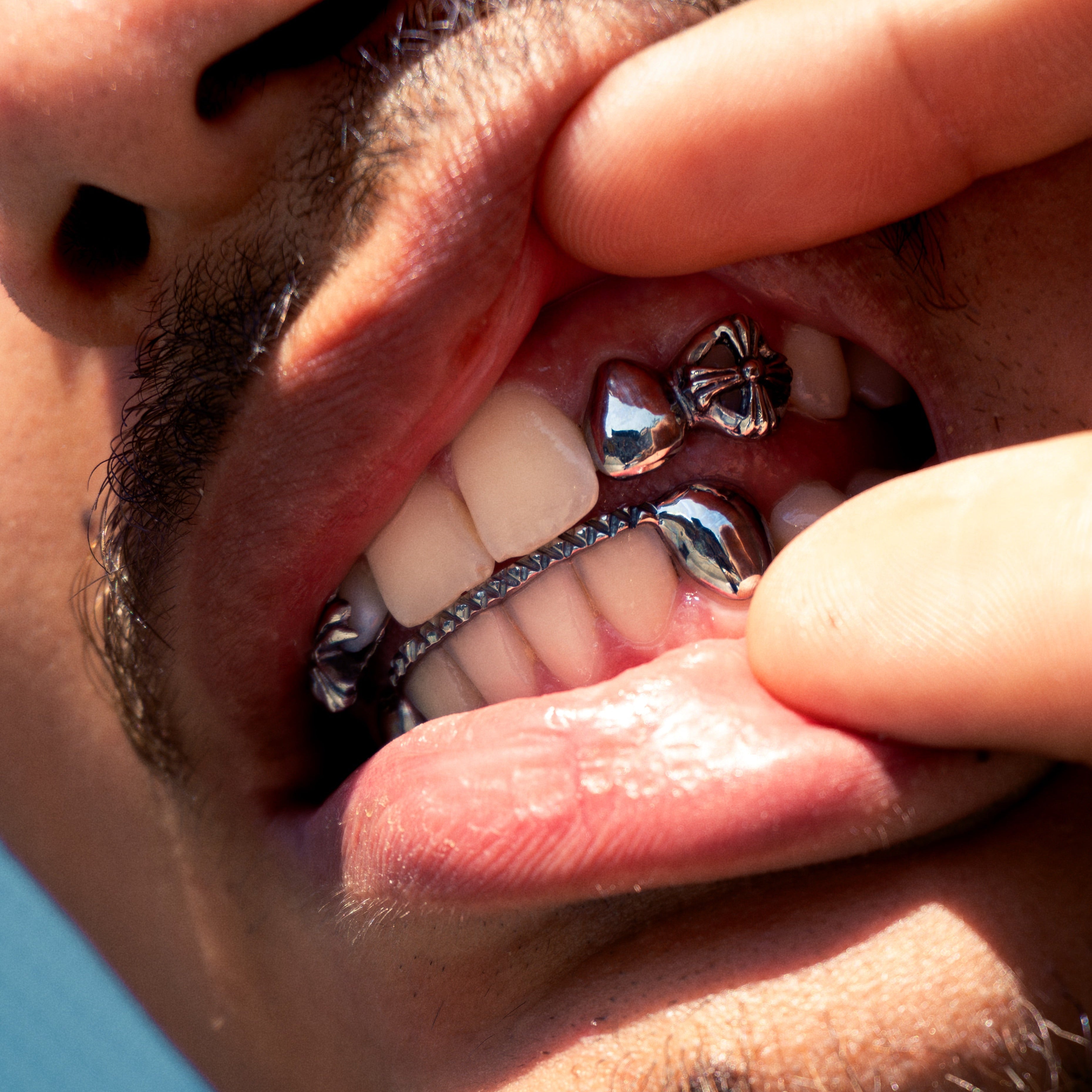 Grillz Full + Open Croix Style Chrome Hearts